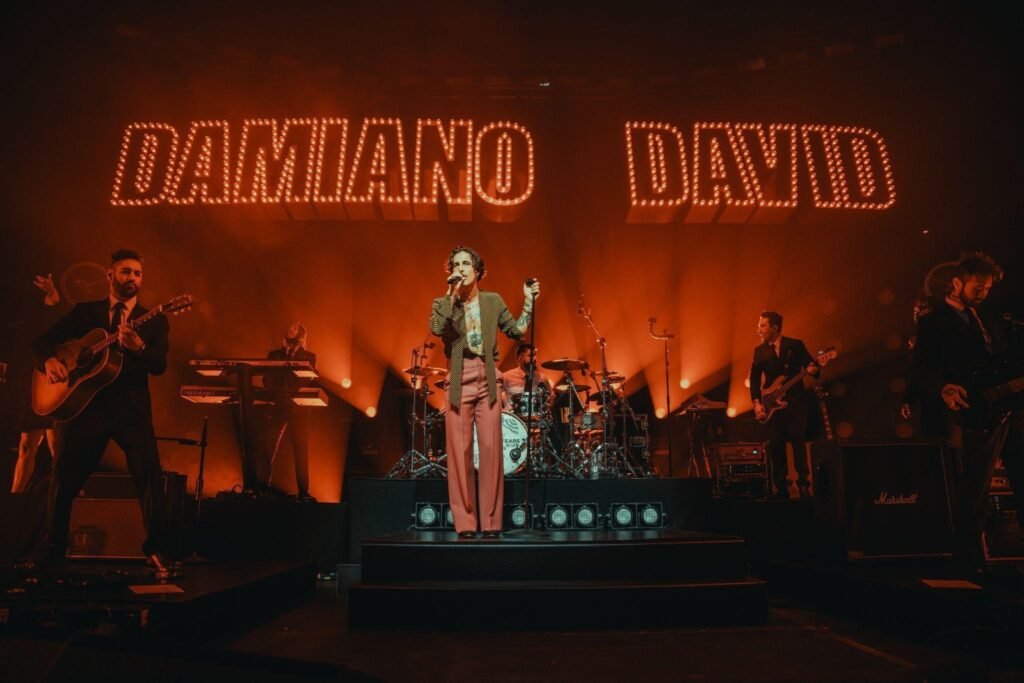 DAMIANO DAVID TIENE INCREÍBLE DEMANDA PARA LA GIRA MUNDIAL 2025 CON 160.000 ENTRADAS YA VENDIDAS