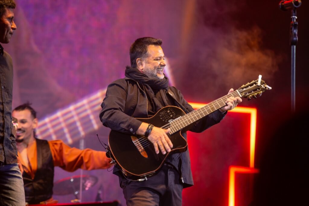 JORGE ROJAS INAUGURÓ UNA NUEVA TEMPORADA DE GRANDES ENCUENTROS JUNTO AL CHAQUEÑO PALAVECINO EN ANISACATE, CÓRDOBA