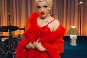 Mon Laferte lidera la edición EQUAL de Spotify Sessions, en homenaje al liderazgo artístico de las mujeres latinoamericanas