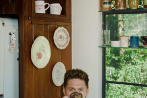 NIALL HORAN LANZA «DINNER PARTY» ANTICIPANDO SU NUEVO ÁLBUM