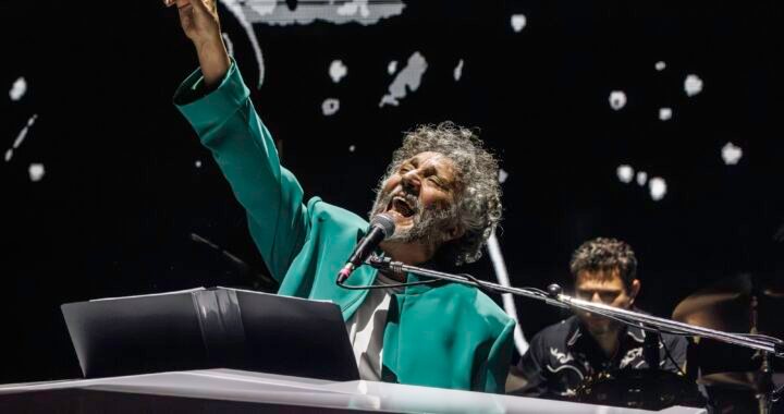 FITO PAEZ CERRÓ SU EXITOSA GIRA POR COLOMBIA Y SE PREPARA PARA UN NUEVO REENCUENTRO EN ARGENTINA EL 29 DE JUNIO